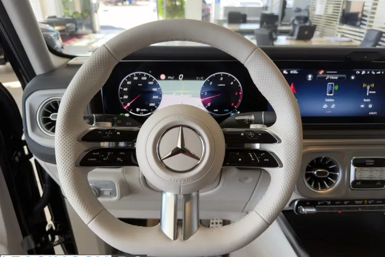 Mercedes-Benz G din 2027 cu 6.001 km - oferta MER256011 - foto 17