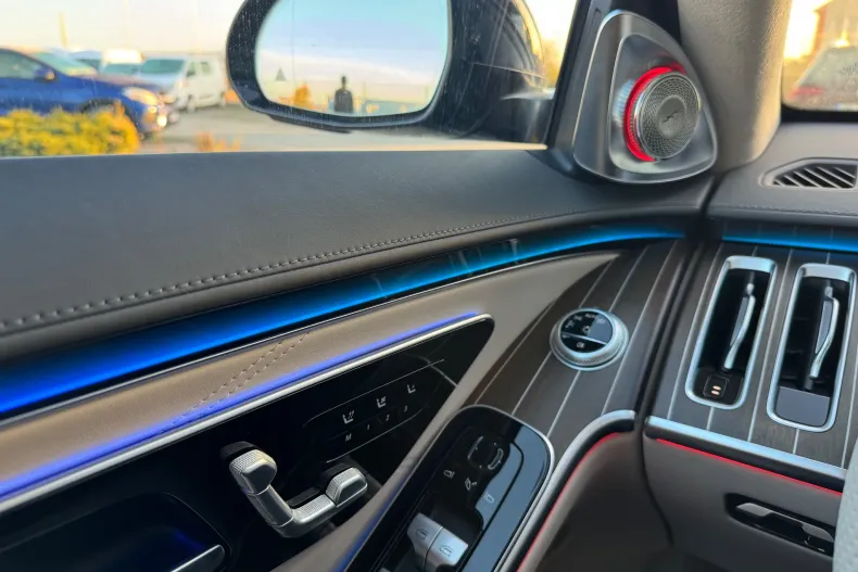 Mercedes-Benz S 63 AMG (Clasa S) din 2024 cu 42.400 km - oferta MER256012 - foto 30