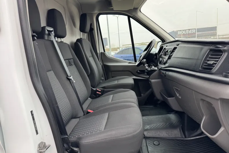 Ford Transit din 2020 cu 142.000 km - oferta FOR256013 - foto 11