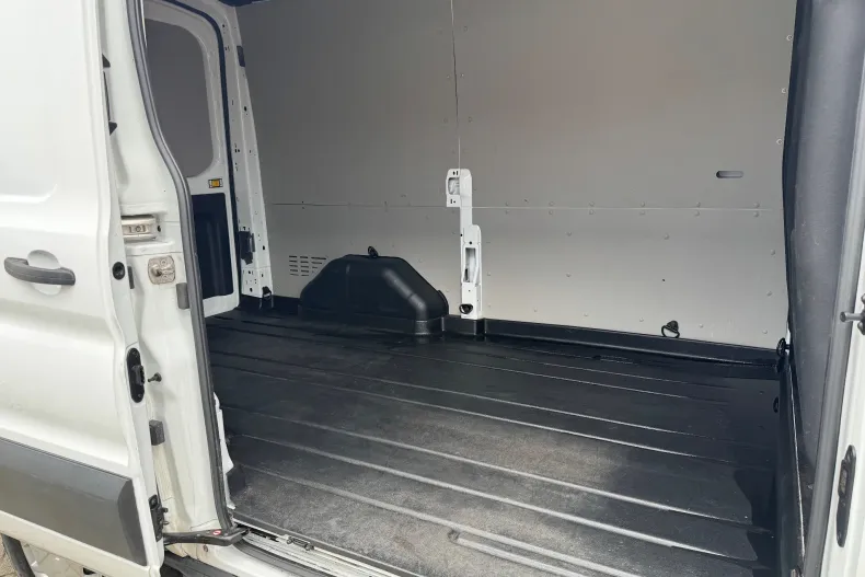 Ford Transit din 2020 cu 142.000 km - oferta FOR256013 - foto 19