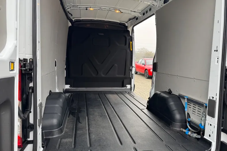 Ford Transit din 2020 cu 142.000 km - oferta FOR256013 - foto 23