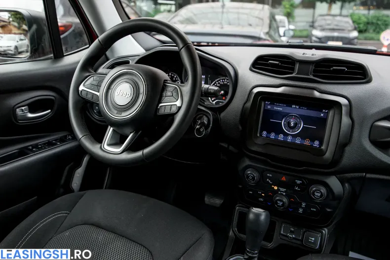 Jeep Renegade din 2024 cu 76.000 km - oferta JEE256016 - foto 27