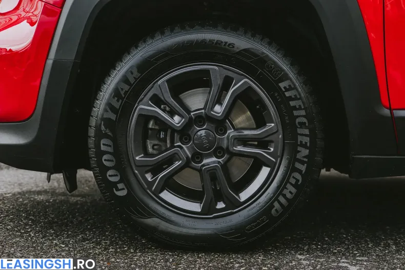 Jeep Renegade din 2024 cu 76.000 km - oferta JEE256016 - foto 29