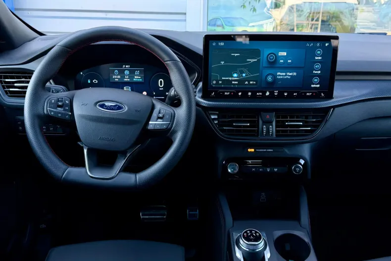 Ford Kuga din 2026 cu 3.000 km - oferta FOR256018 - foto 4