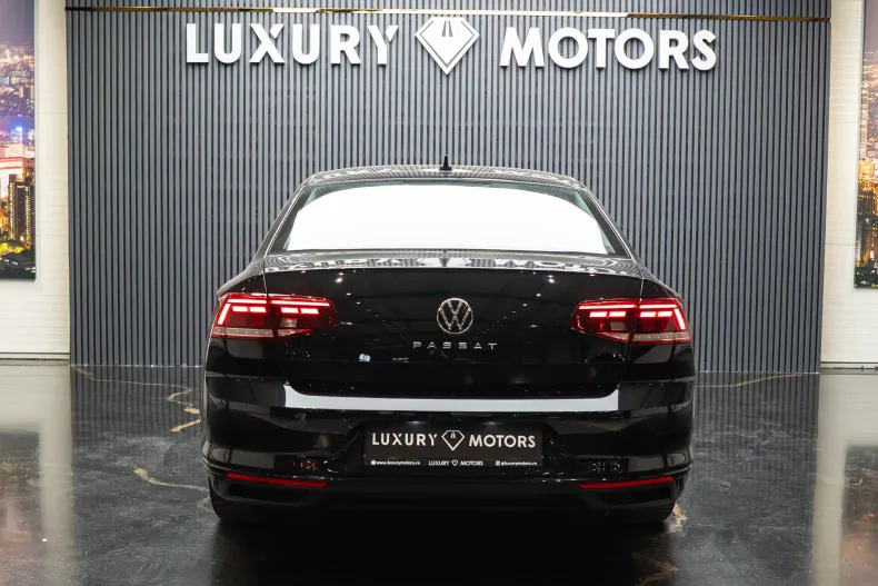 Volkswagen Passat din 2022 cu 92.500 km - oferta VOL256022 - foto 11
