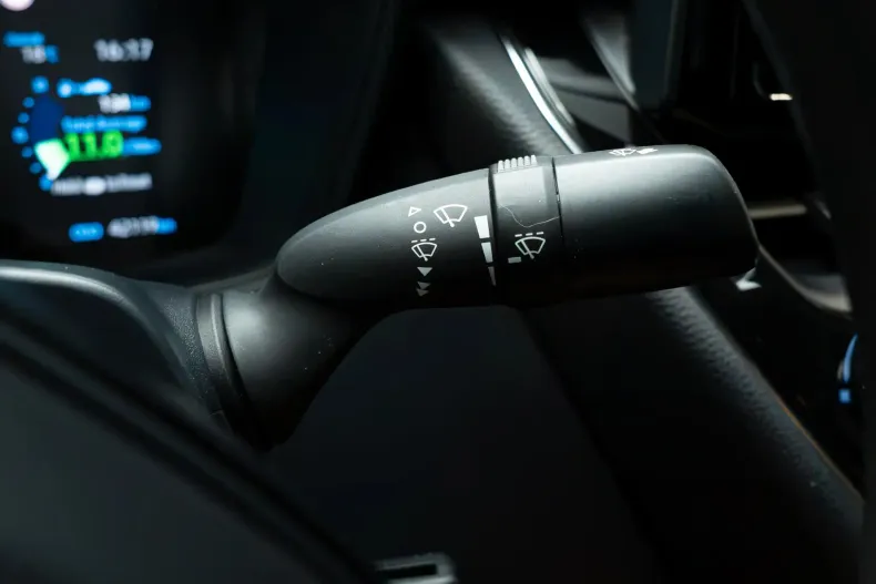 Toyota Corolla din 2021 cu 42.200 km - oferta TOY256023 - foto 22