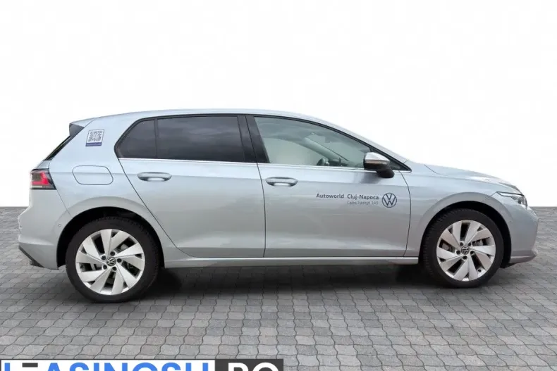 Volkswagen Golf din 2026 cu 1.772 km - oferta VOL256034 - foto 6