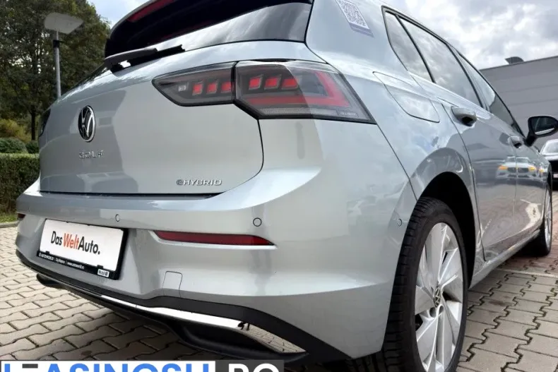 Volkswagen Golf din 2026 cu 1.772 km - oferta VOL256034 - foto 12