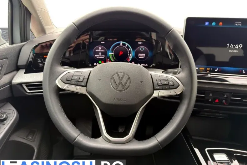 Volkswagen Golf din 2026 cu 1.772 km - oferta VOL256034 - foto 13
