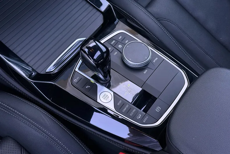 BMW X4 (Seria X) din 2024 cu 145.000 km - oferta BMW256038 - foto 17