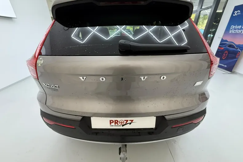 Volvo XC40 din 2021 cu 172.000 km - oferta VOL256041 - foto 5