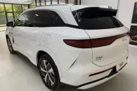 BYD Tang din 2025 cu 14.100 km - oferta BYD256042 - foto 4