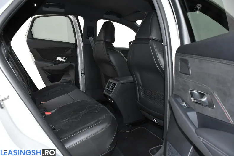 DS Automobiles DS 7 Crossback din 2024 cu 102.000 km - oferta DSA256046 - foto 6
