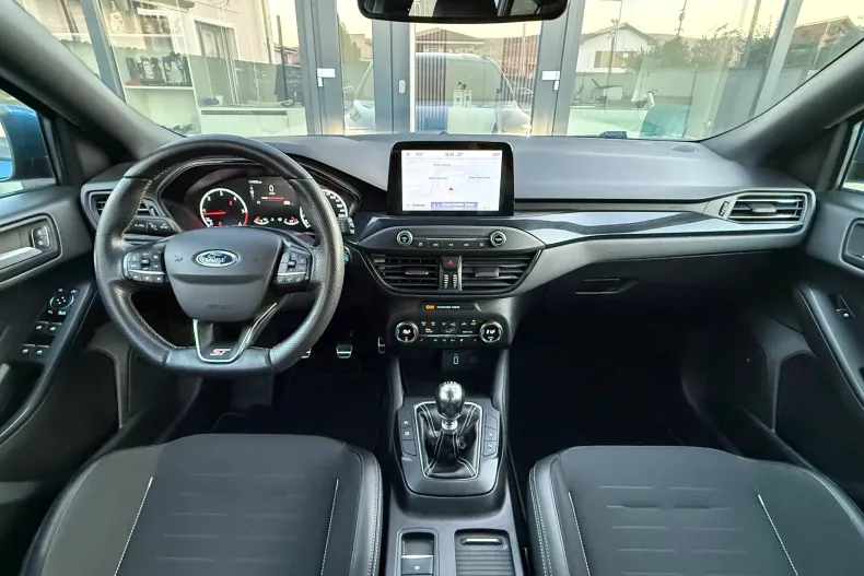 Ford Focus din 2020 cu 140.977 km - oferta FOR256048 - foto 7