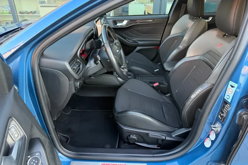 Ford Focus din 2020 cu 140.977 km - oferta FOR256048 - foto 11