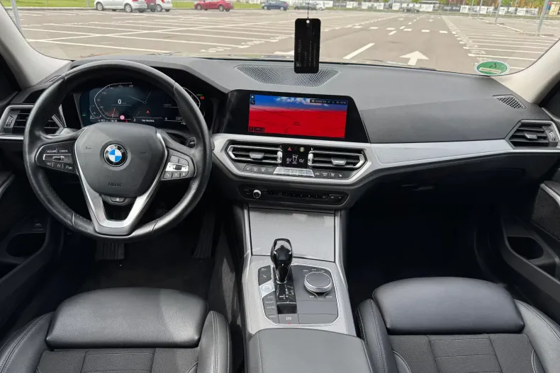 BMW 318 (Seria 3) din 2021 cu 177.000 km - oferta BMW256049 - foto 5