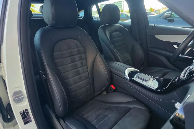Mercedes-Benz GLC din 2020 cu 33.405 km - oferta MER256051 - foto 27