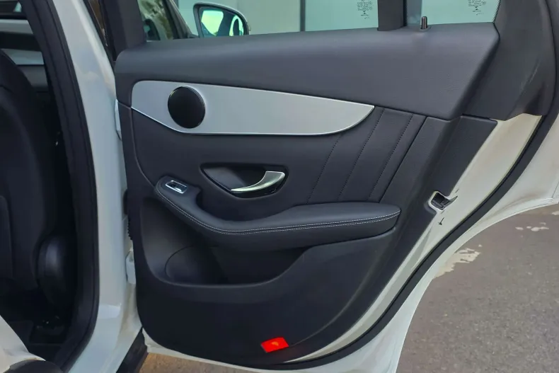 Mercedes-Benz GLC din 2020 cu 33.405 km - oferta MER256051 - foto 31