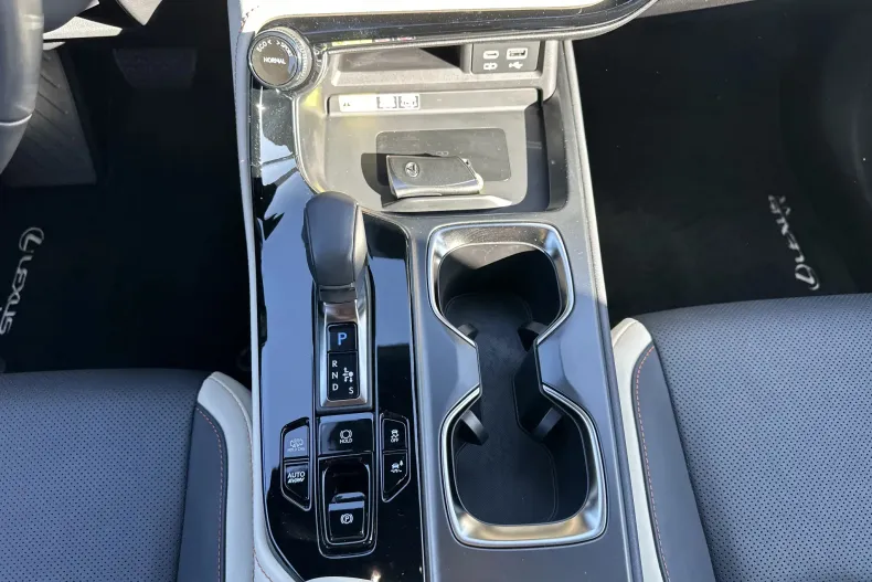 Lexus Seria NX din 2022 cu 21.046 km - oferta LEX256079 - foto 18