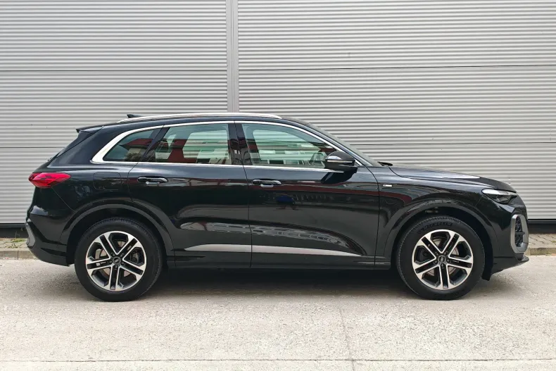 Audi Q5 din 2025 cu 36.559 km - oferta AUD256083 - foto 10