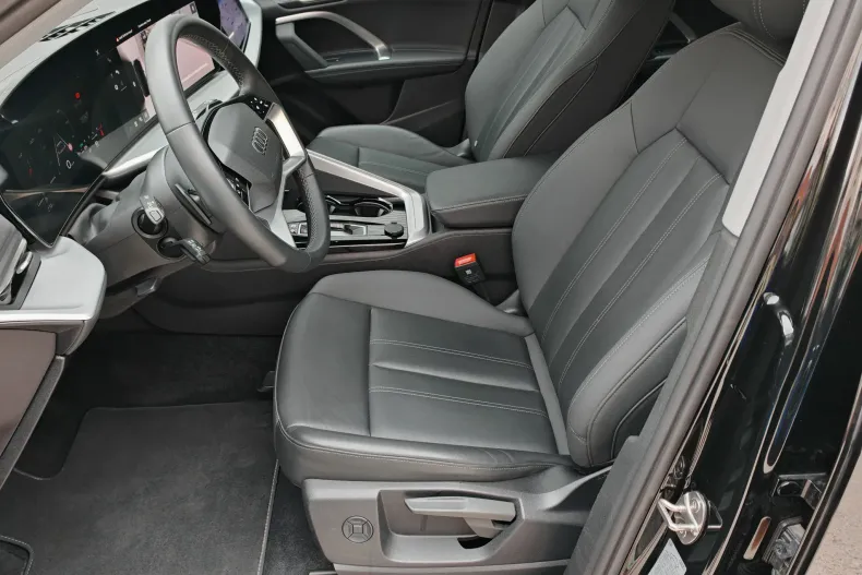 Audi Q5 din 2025 cu 36.559 km - oferta AUD256083 - foto 13