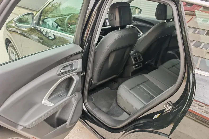 Audi Q5 din 2025 cu 36.559 km - oferta AUD256083 - foto 14