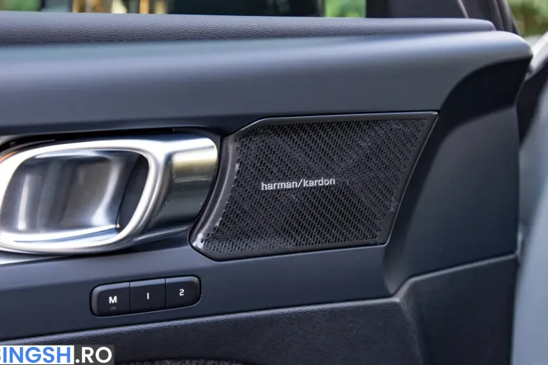 Volvo XC40 din 2023 cu 57.000 km - oferta VOL256085 - foto 16