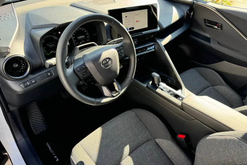 Toyota C-HR din 2026 cu 2.107 km - oferta TOY256092 - foto 11