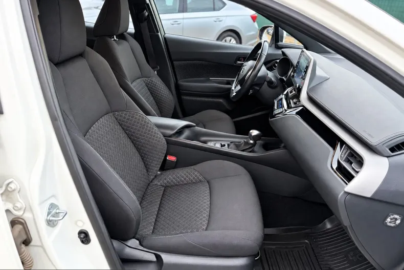 Toyota C-HR din 2022 cu 140.000 km - oferta TOY256093 - foto 6