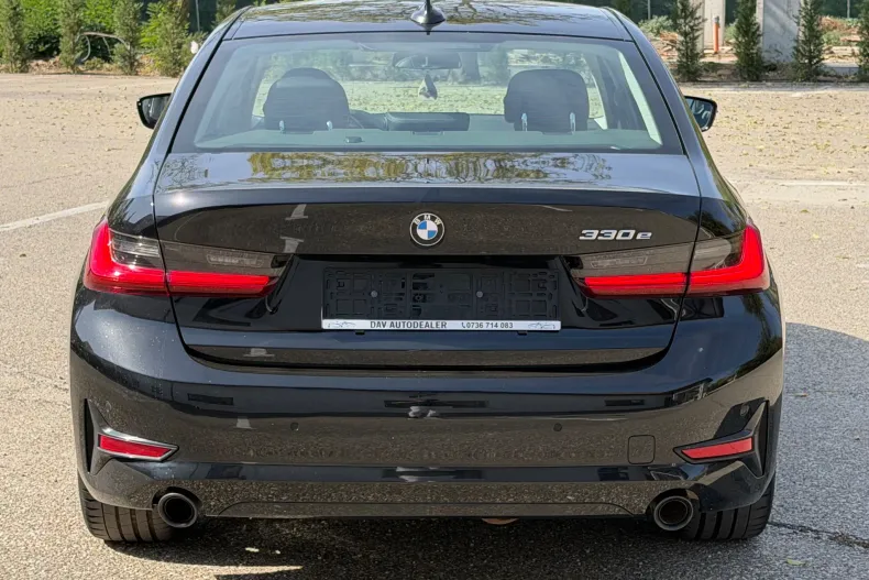 BMW 330 (Seria 3) din 2021 cu 138.350 km - oferta BMW256098 - foto 4