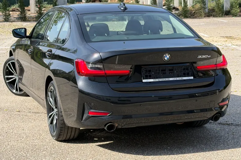 BMW 330 (Seria 3) din 2021 cu 138.350 km - oferta BMW256098 - foto 12