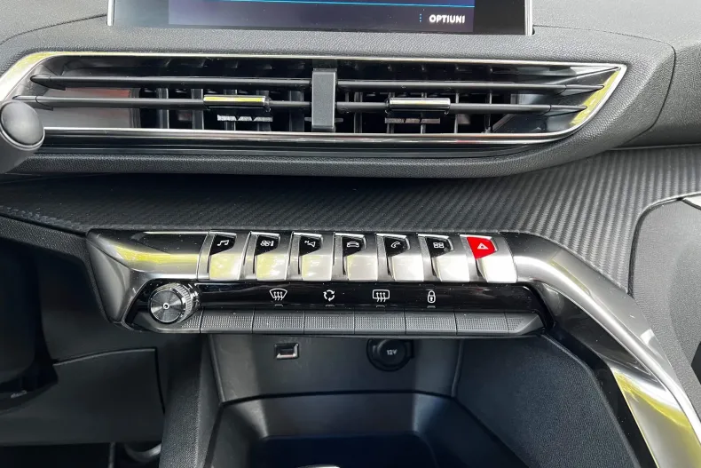 Peugeot 3008 din 2022 cu 134.000 km - oferta PEU256101 - foto 17
