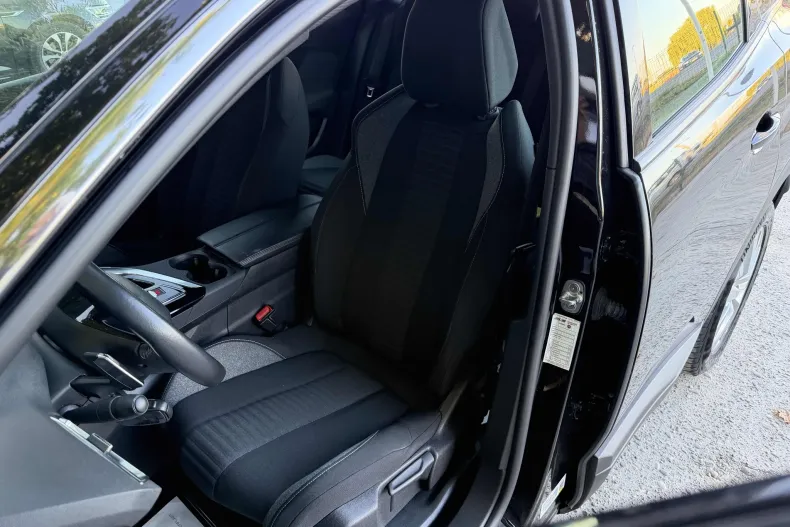 Peugeot 3008 din 2023 cu 139.000 km - oferta PEU256104 - foto 14