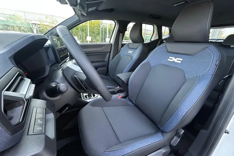 Dacia Duster din 2026 cu 8 km - oferta DAC256106 - foto 22