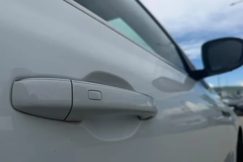 Renault Megane din 2022 cu 77.893 km - oferta REN256107 - foto 5