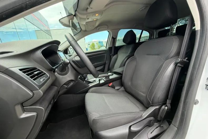Renault Megane din 2022 cu 77.893 km - oferta REN256107 - foto 18
