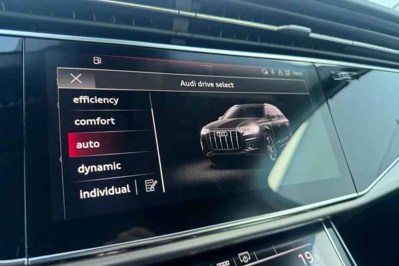 Audi Q7 din 2020 cu 61.391 km - oferta AUD256109 - foto 22