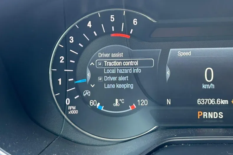 Ford Mondeo din 2021 cu 63.706 km - oferta FOR256110 - foto 8