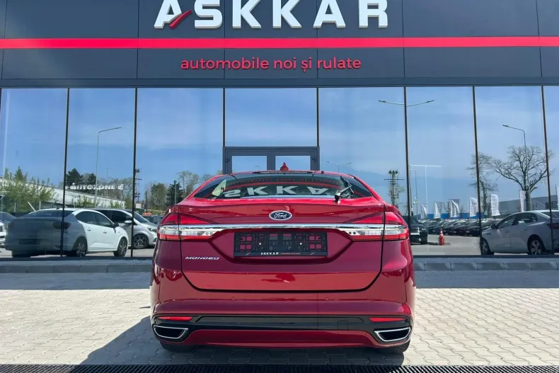 Ford Mondeo din 2021 cu 63.706 km - oferta FOR256110 - foto 13