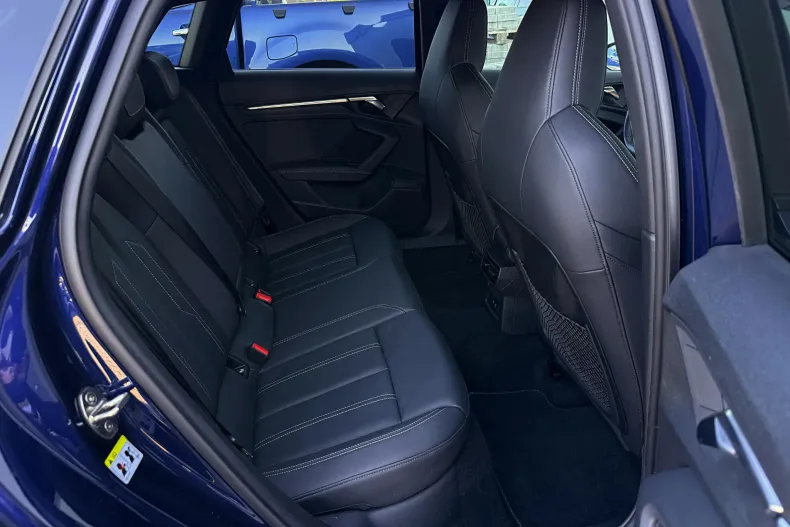 Audi A3 din 2023 cu 150.650 km - oferta AUD256111 - foto 6