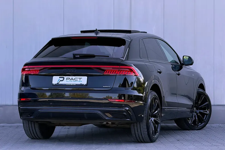 Audi Q8 din 2023 cu 141.637 km - oferta AUD256112 - foto 4