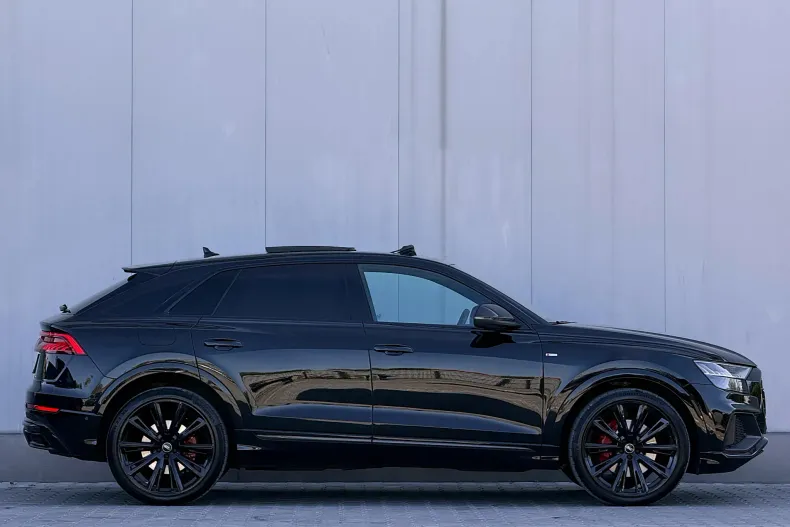 Audi Q8 din 2023 cu 141.637 km - oferta AUD256112 - foto 10