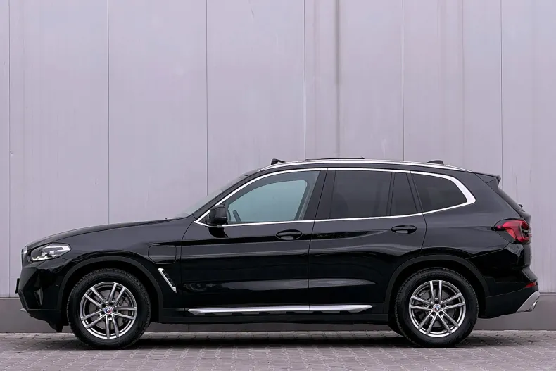 BMW X3 (Seria X) din 2023 cu 141.600 km - oferta BMW256114 - foto 12