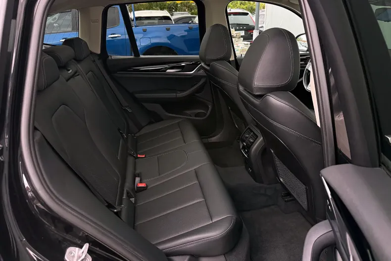 BMW X3 (Seria X) din 2023 cu 141.600 km - oferta BMW256114 - foto 24