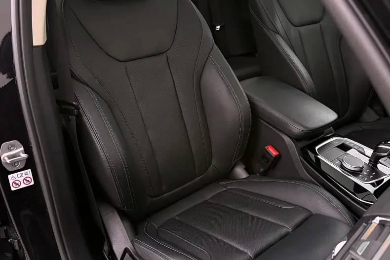 BMW X3 (Seria X) din 2023 cu 141.600 km - oferta BMW256114 - foto 26