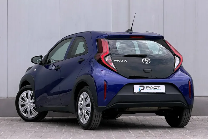 Toyota Aygo din 2023 cu 92.900 km - oferta TOY256115 - foto 3
