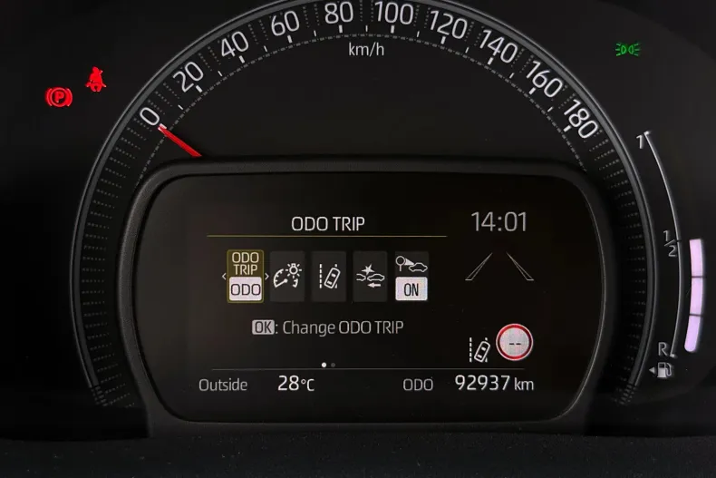 Toyota Aygo din 2023 cu 92.900 km - oferta TOY256115 - foto 8