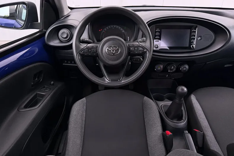 Toyota Aygo din 2023 cu 92.900 km - oferta TOY256115 - foto 18
