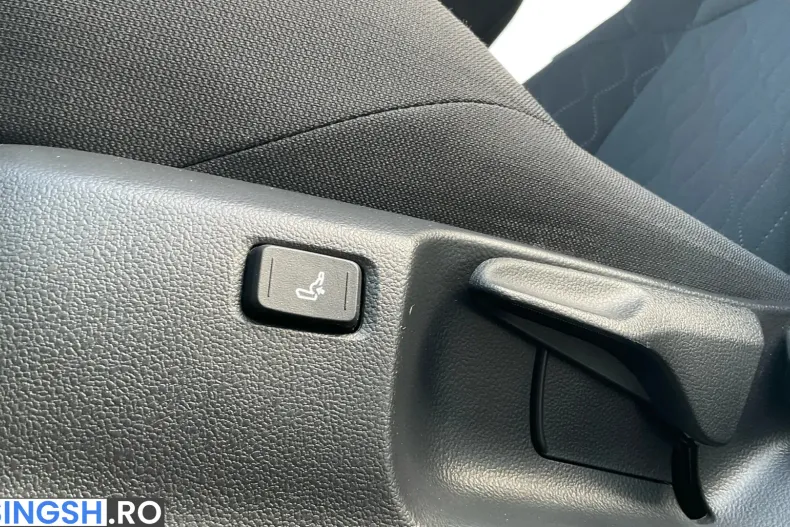 Toyota Corolla Cross din 2023 cu 42.914 km - oferta TOY256124 - foto 31