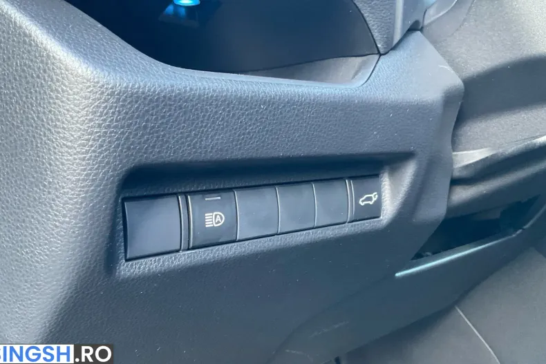 Toyota RAV4 din 2021 cu 90.506 km - oferta TOY256126 - foto 32